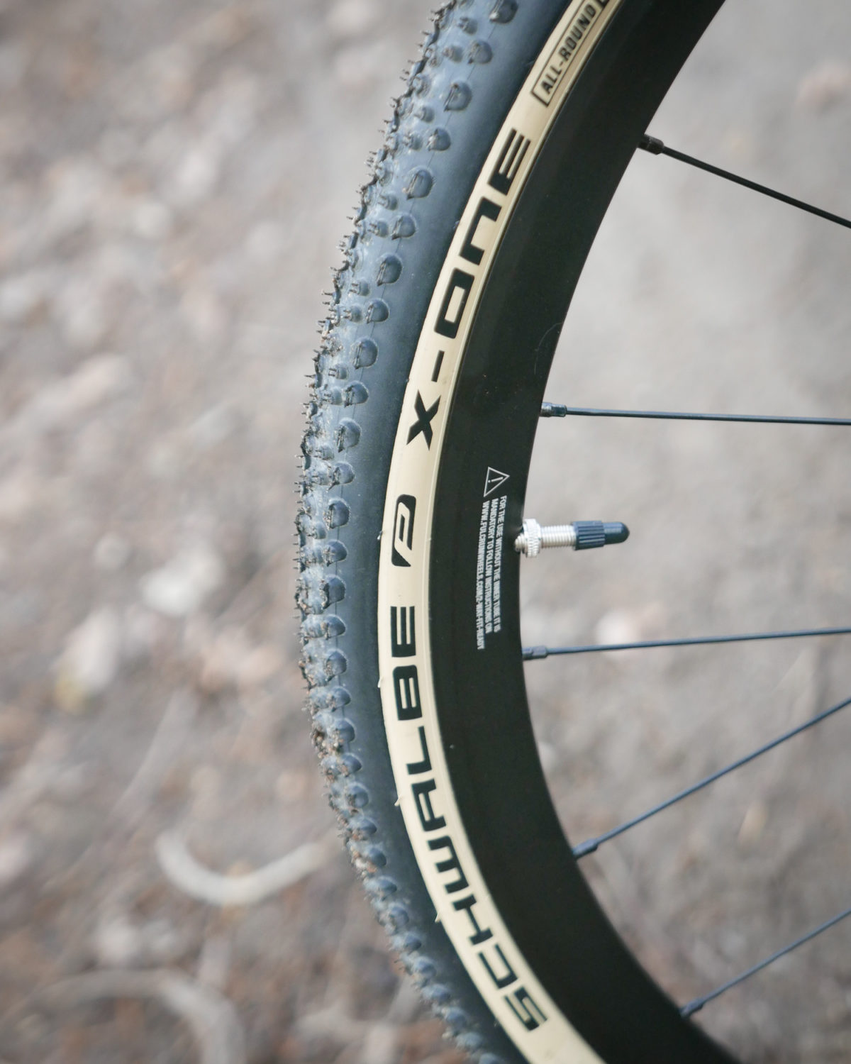 Schwalbe X-One